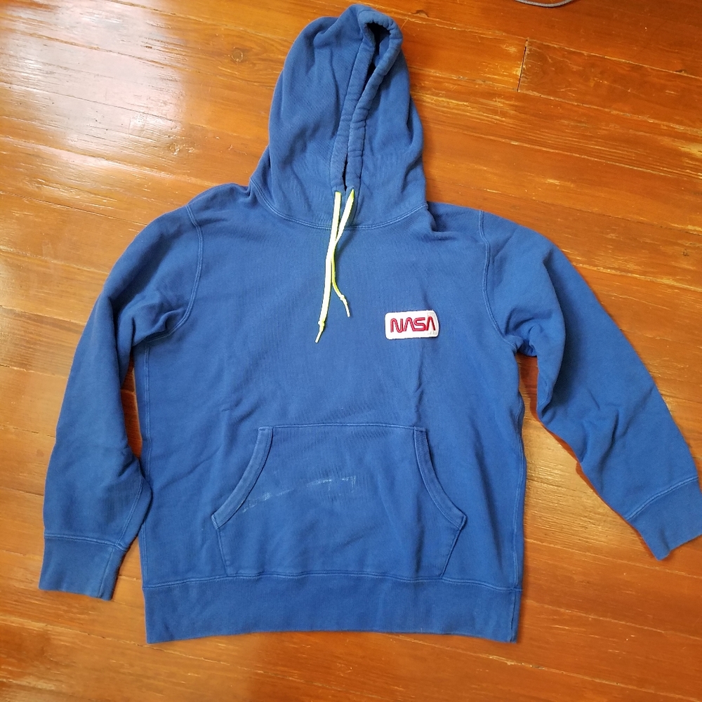 Uniqlo Men's Blue NASA Hoodie Size L